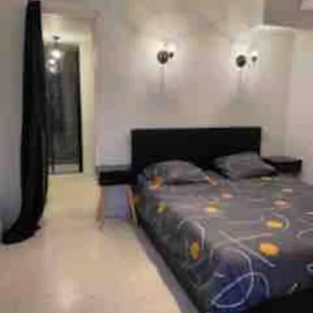 Piscine Chauffee Clim Wifi 13 Personnes Centre *